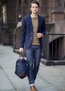 西裝搭配牛仔褲好看嗎？